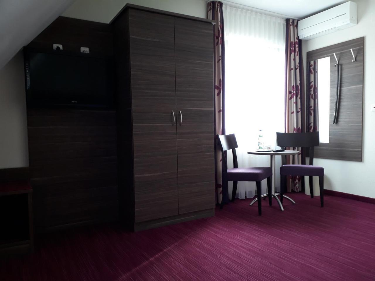 Pension Am Weinberg Bed & Breakfast Mainstockheim 외부 사진