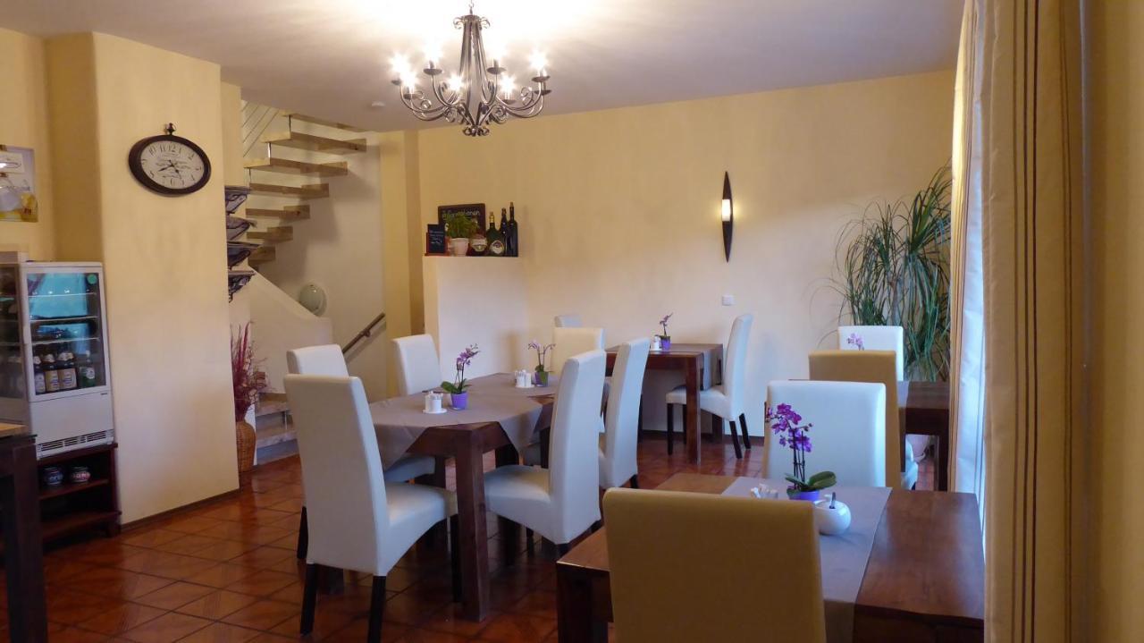 Pension Am Weinberg Bed & Breakfast Mainstockheim 외부 사진